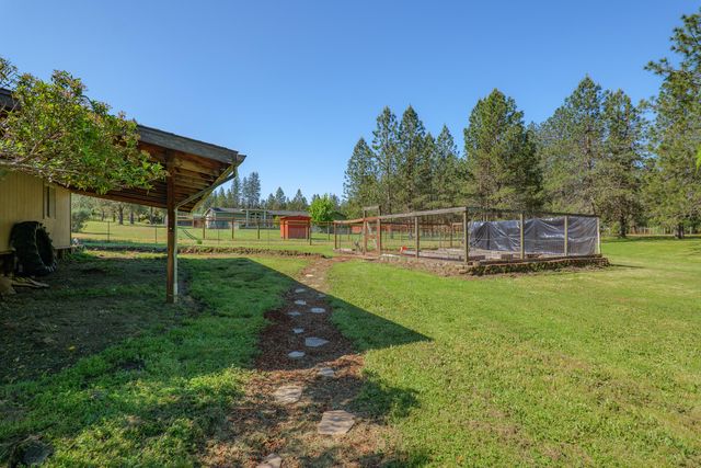 345 Ponderosa Lane, Grants Pass, OR 97527