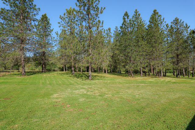 345 Ponderosa Lane, Grants Pass, OR 97527