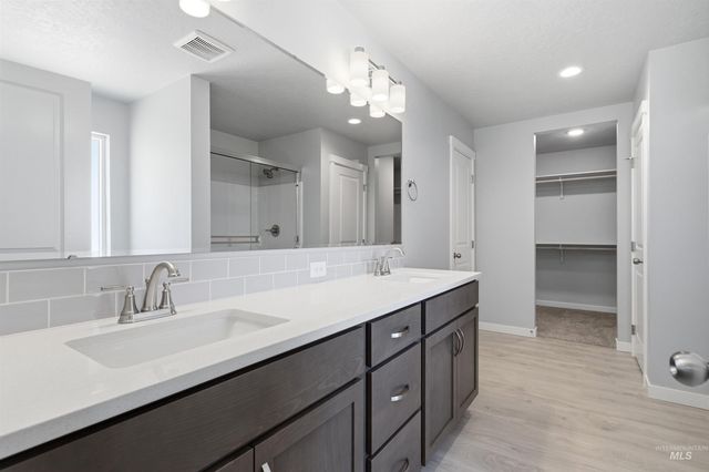 1532 Longford St, Middleton, ID 83644