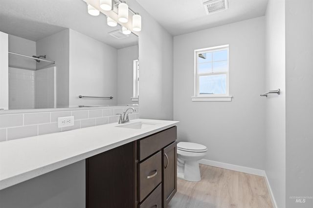 1532 Longford St, Middleton, ID 83644