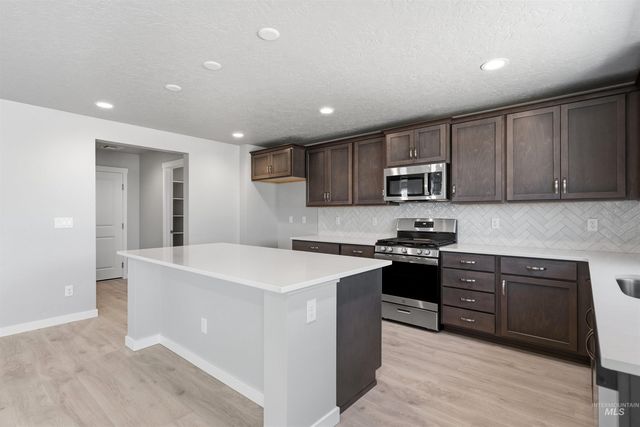 1532 Longford St, Middleton, ID 83644