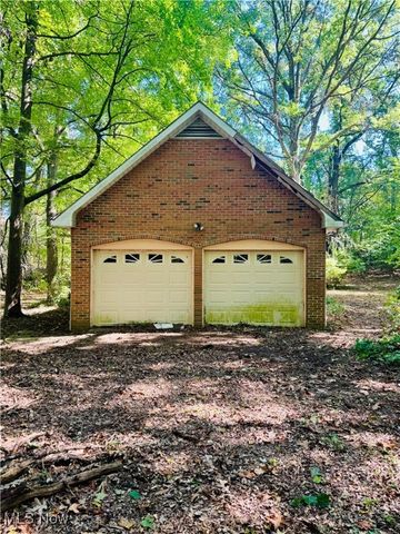 3461 Mabel Avenue, Ravenna, OH 44266