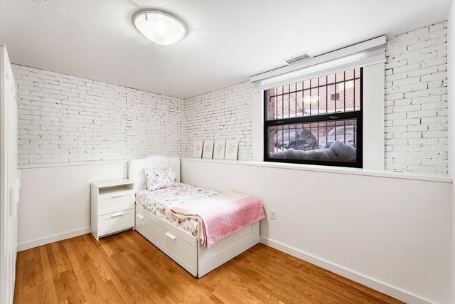 125 B St 1D, Boston, MA 02127