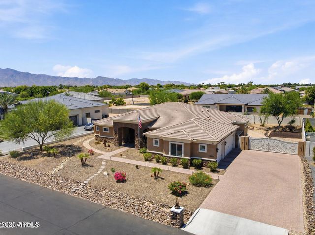 18214 W SAN MIGUEL Court, Litchfield Park, AZ 85340