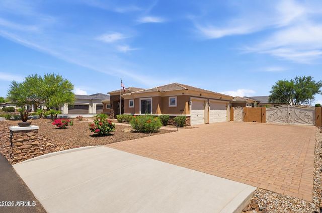 18214 W SAN MIGUEL Court, Litchfield Park, AZ 85340