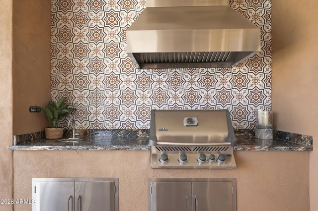18214 W SAN MIGUEL Court, Litchfield Park, AZ 85340