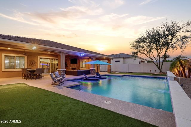 18214 W SAN MIGUEL Court, Litchfield Park, AZ 85340