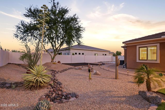 18214 W SAN MIGUEL Court, Litchfield Park, AZ 85340