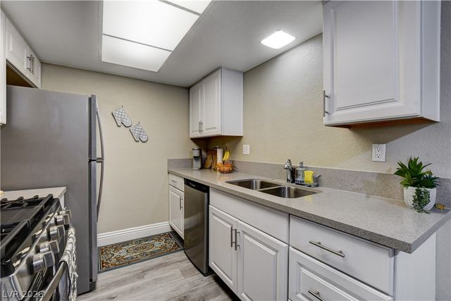 445 North Lamb Boulevard C, Las Vegas, NV 89110