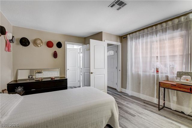 445 North Lamb Boulevard C, Las Vegas, NV 89110
