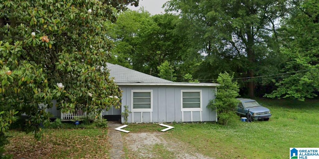 827 DELTA STREET, Bessemer, AL 35020