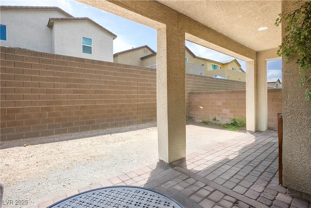 6839 Greensmen Avenue, Las Vegas, NV 89156
