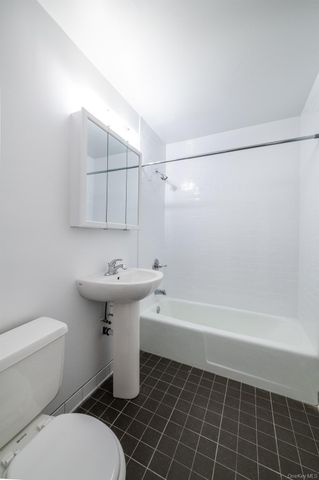 125 Lake Street 12-J South, White Plains, NY 10604