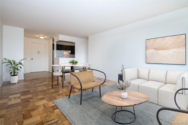 125 Lake Street 12-J South, White Plains, NY 10604