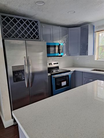 730 SW 67TH TER, Pembroke Pines, FL 33023