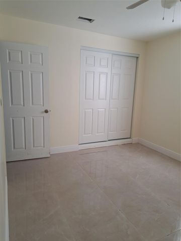 730 SW 67TH TER, Pembroke Pines, FL 33023