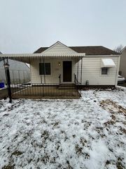 1329 Lamar Drive, Springfield, OH 45504