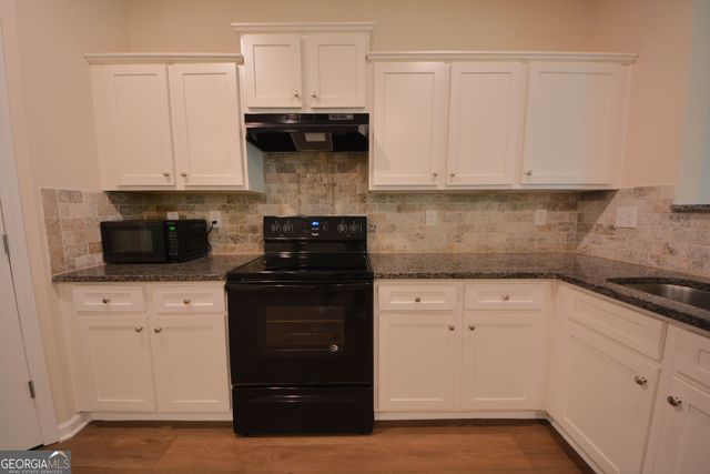 6426 Grey Fox Way, Riverdale, GA 30296