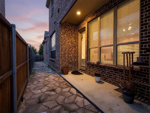 4248 Del Rey Avenue, Mckinney, TX 75070