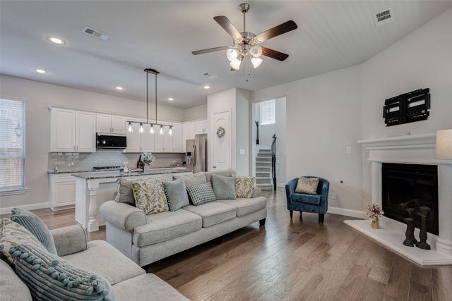 4248 Del Rey Avenue, Mckinney, TX 75070