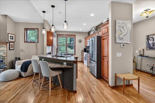 71 Berdella Court, Cross Plains, WI 53528