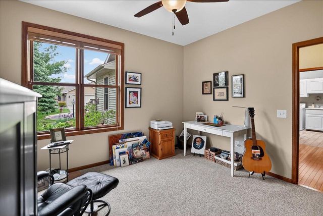 71 Berdella Court, Cross Plains, WI 53528