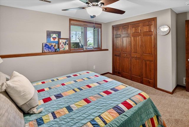 71 Berdella Court, Cross Plains, WI 53528