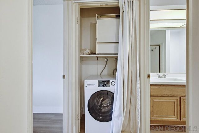 5765 FRIARS RD, San Diego, CA 92110