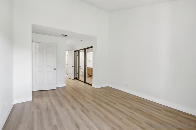 5765 FRIARS RD, San Diego, CA 92110