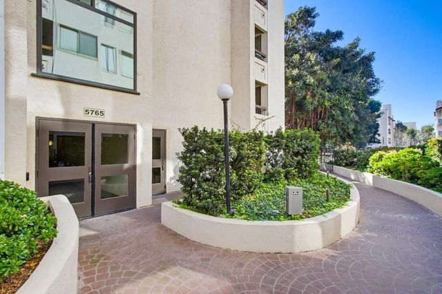 5765 FRIARS RD, San Diego, CA 92110