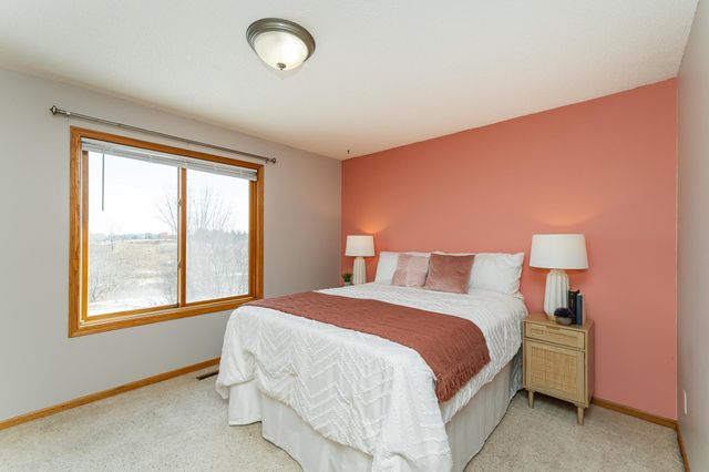 2770 Kenosha Lane NW, Rochester, MN 55901