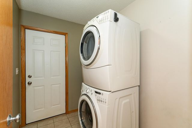 2770 Kenosha Lane NW, Rochester, MN 55901