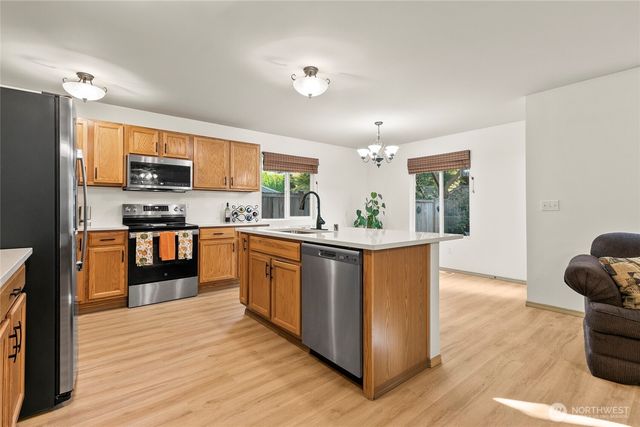 23415 SE 262nd Street, Maple Valley, WA 98038