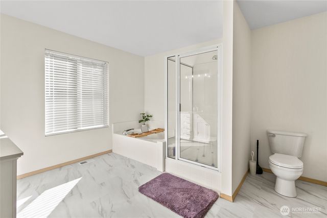 23415 SE 262nd Street, Maple Valley, WA 98038