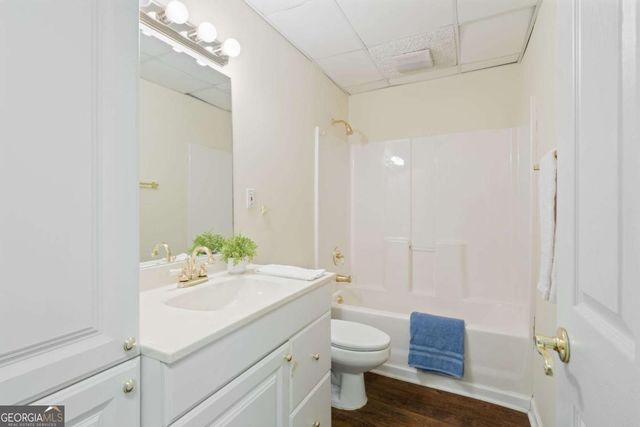 113 Highgrove Drive, Suwanee, GA 30024