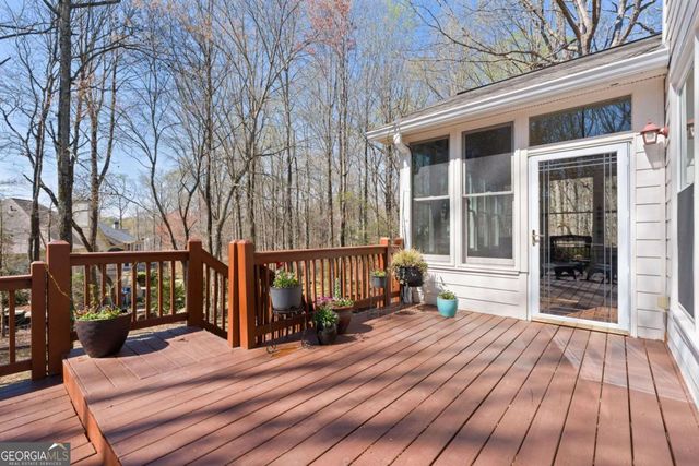 113 Highgrove Drive, Suwanee, GA 30024