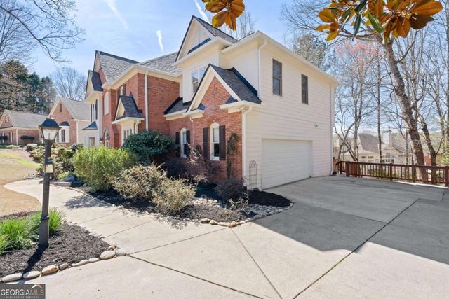 113 Highgrove Drive, Suwanee, GA 30024