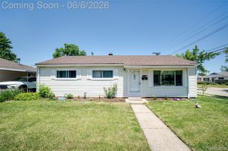 15251 Wildwood Street, Roseville, MI 48066