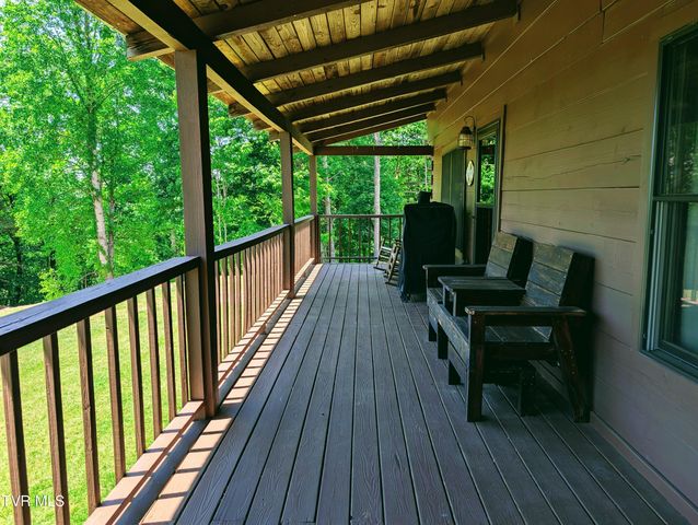 3524 Fairfax Road, Coeburn, VA 24230