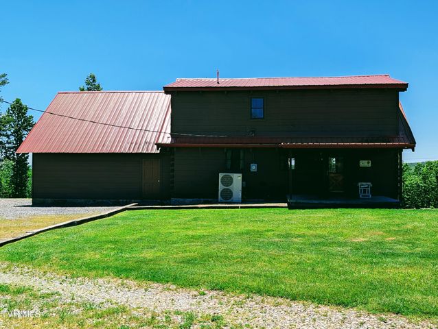 3524 Fairfax Road, Coeburn, VA 24230