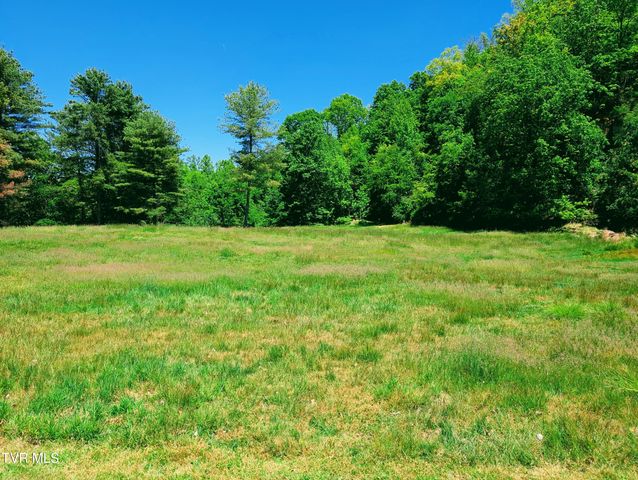 3524 Fairfax Road, Coeburn, VA 24230