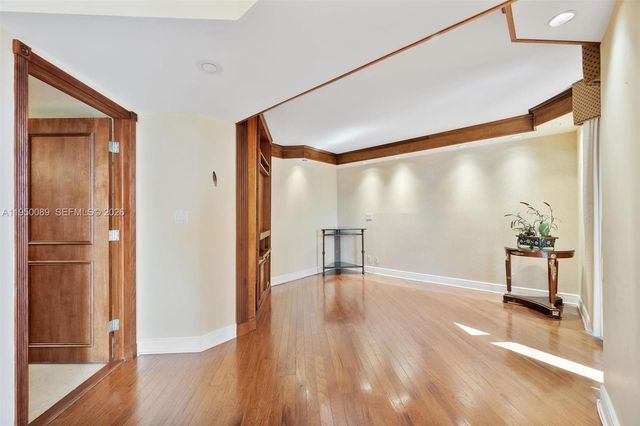 1000 E Island Blvd 803, Aventura, FL 33160