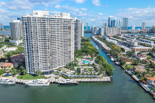 1000 E Island Blvd 803, Aventura, FL 33160