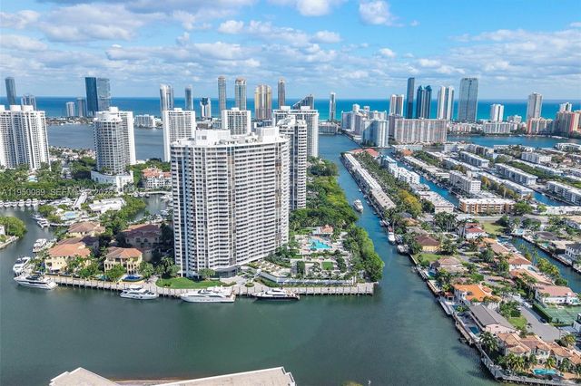 1000 E Island Blvd 803, Aventura, FL 33160