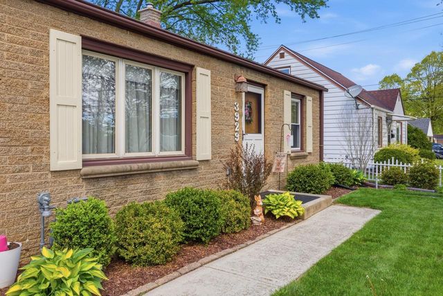 3929 56th STREET, Milwaukee, WI 53220
