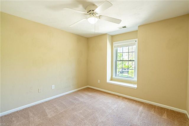 114 Bluff TER, Newport News, VA 23602
