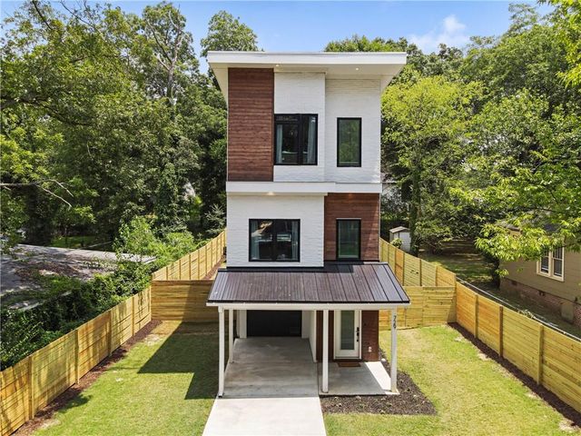 729 Emily Place NW, Atlanta, GA 30318
