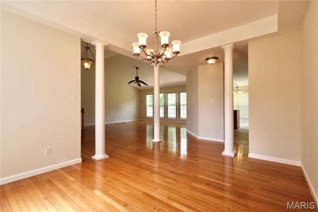 1281 Baybrook Court, Shiloh, IL 62221