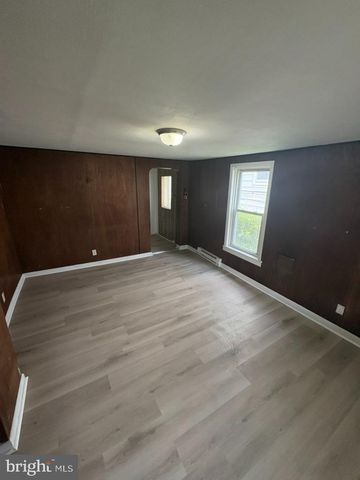 1113 ELM ST, Reading, PA 19604