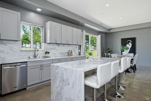 10362 Del Monte Way, Kelseyville, CA 95451